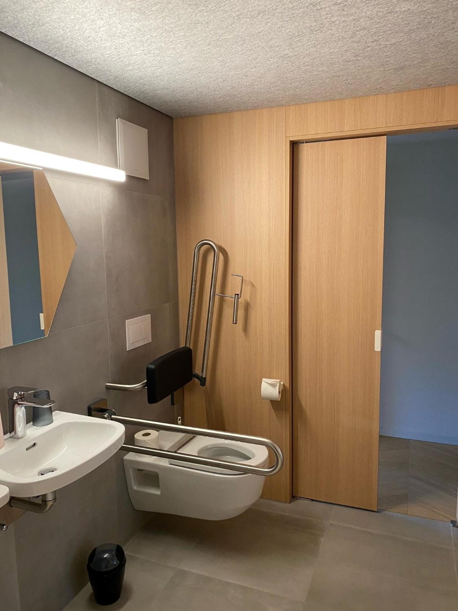 The Lab Hotel & Apartments Thun Exterior photo